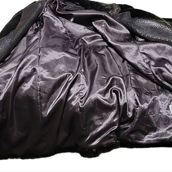 Ness Faux Fur Winter Coat Size XLarge - Picture 7 of 11